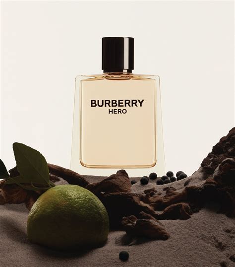 BURBERRY Hero Eau De Toilette .